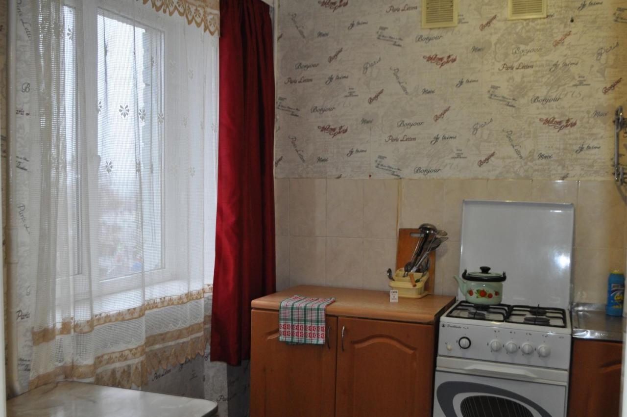 Apartment Near The Bus Station In Kremenchuk Exterior foto